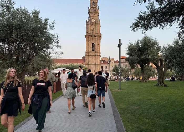 Historic Flat I Balcony & Views By Mymoradia Apartman Porto