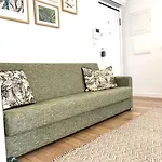 Apartman Historic Flat I Balcony & Views By Mymoradia *