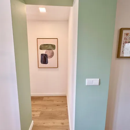 아파트 Historic Porto Flat I Balcony & Views By Mymoradia 포르투