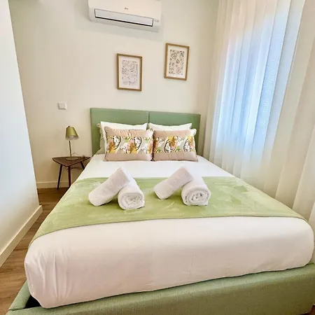 شقة Historic Flat I Balcony & Views By Mymoradia *