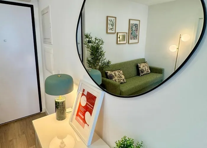 Historic Flat I Balcony & Views By Mymoradia Daire Porto